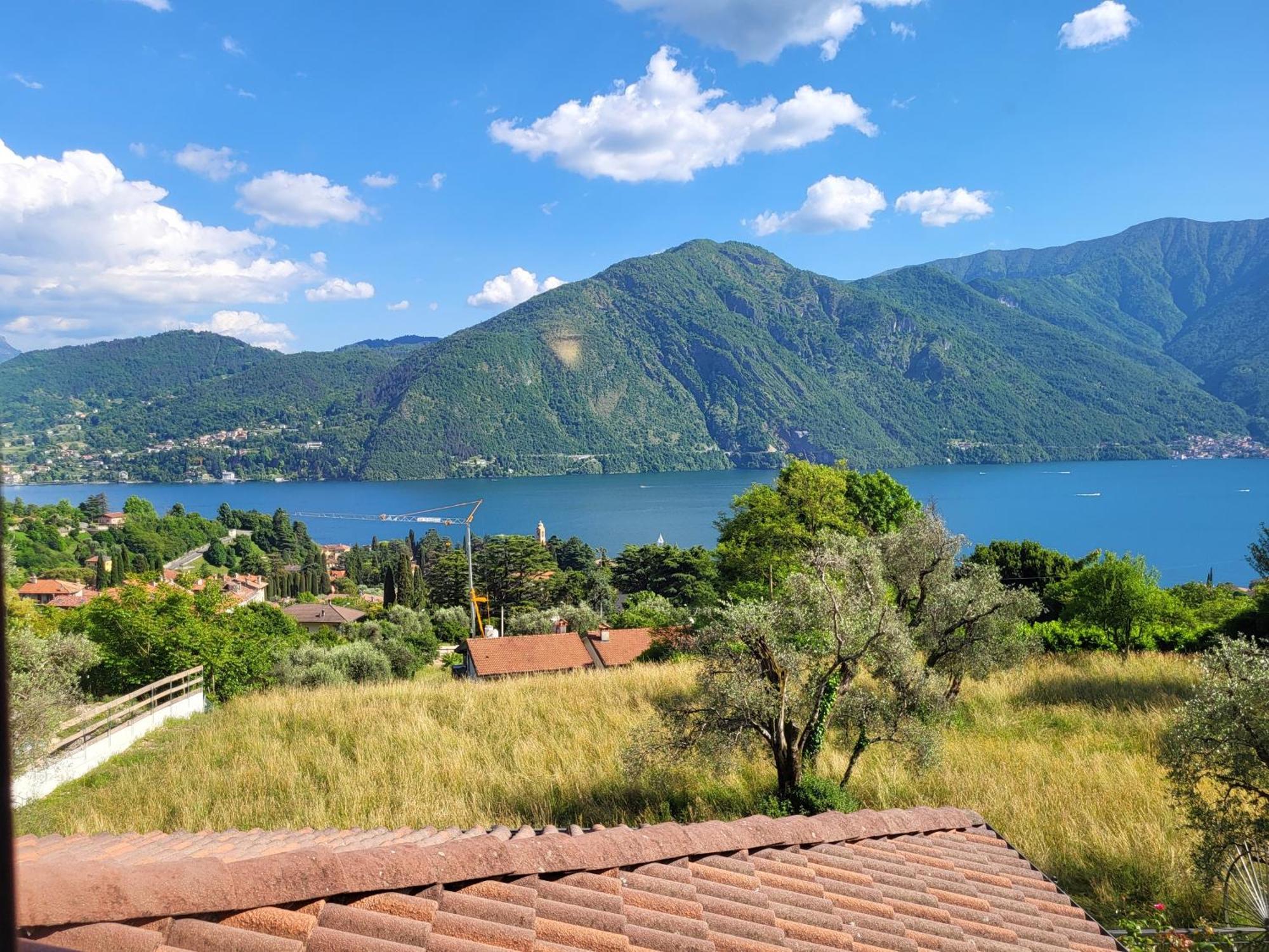 Casa Intignano - Appartamento Con Terrazzo Vista Lago Tremezzo Exterior foto